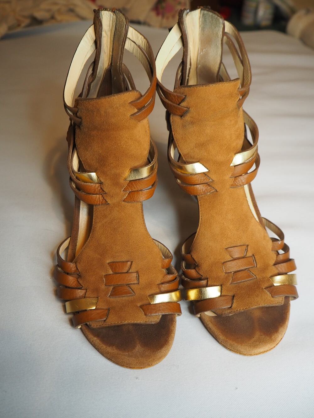 Jimmy Choo Leash Shimmer Sandals EU37 US7 Tan Suede Gold Strappy Stiletto Heels